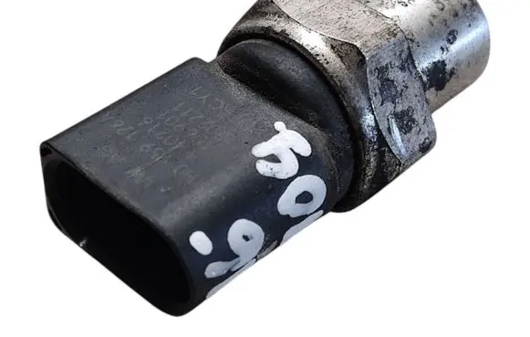 Audi Q5 SQ5 Air conditioning (A/C) pressure sensor 4H0959126A