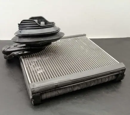 Audi A8 S8 D4 4H Air conditioning (A/C) radiator (interior) 4H0260109