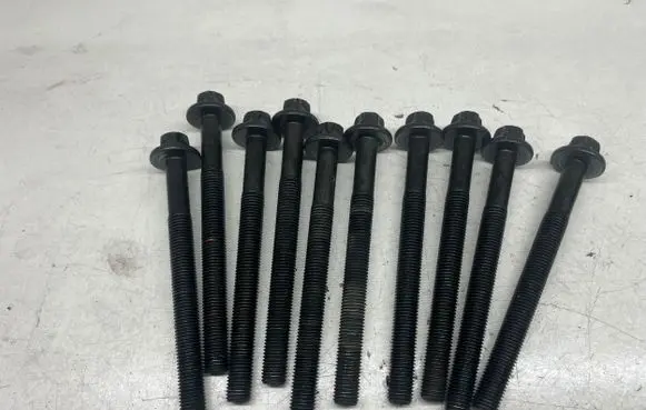Opel Vivaro Cylinder head bolts 