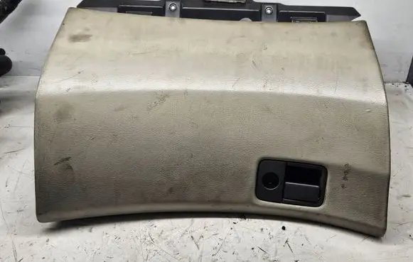 Volvo S80 Glove box 9164479