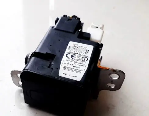 Toyota Prius (XW20) Ignition lock 2584ARI24KTY 2584A-RI24KTY