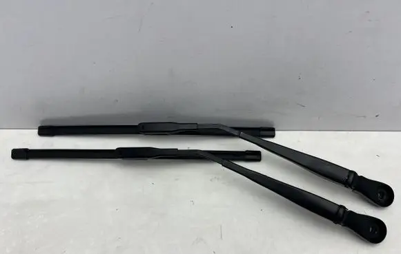 Ford Bronco Front wiper blade arm
