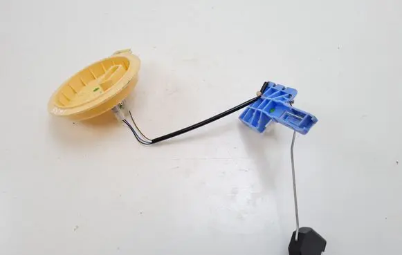 Porsche Cayenne (92A) Fuel level sensor 7L8919679E A2C53104608
