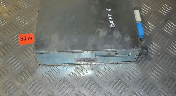 BMW X5 E53 Video control module 6966696