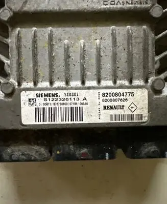 Renault Scenic II - Grand scenic II Engine control unit/module S122326113A