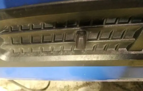 Windshield washer spray nozzle
