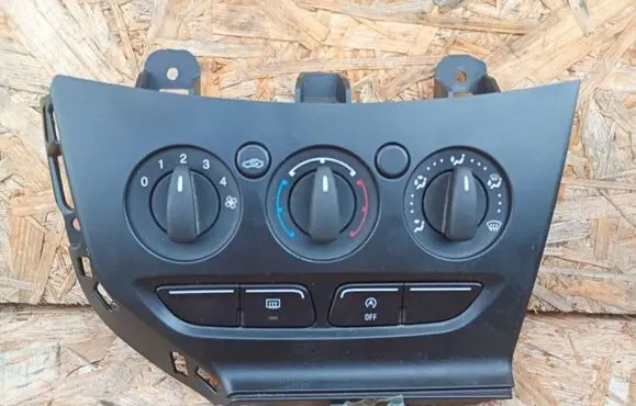 Ford Focus Climate control unit EEEEEEEE