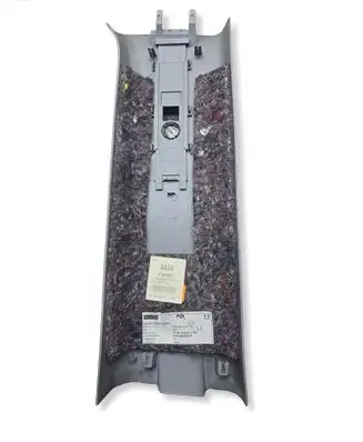 Mercedes-Benz Vito Viano W639 (B) pillar trim (top) 7105037 P104786040000 A6396905053