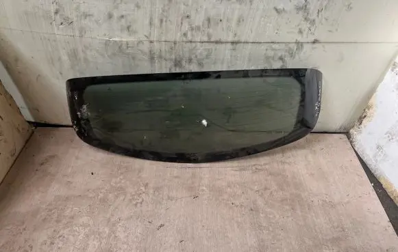 Opel Corsa D Rear windscreen/windshield window 