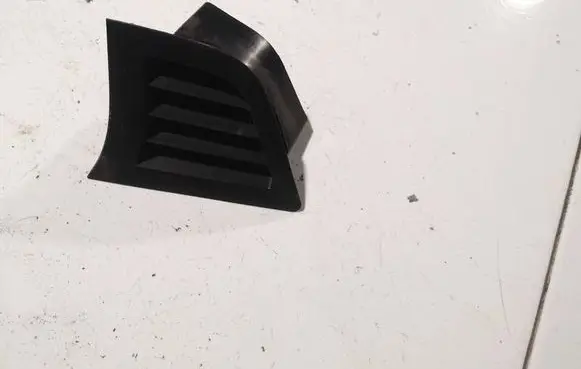 Subaru Outback Dash center air vent grill