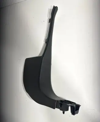 Foot area side trim