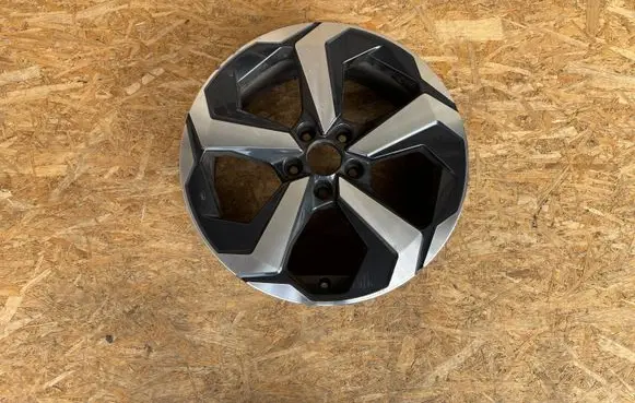 Nissan Qashqai J12 R18 alloy rim 6UA8AR20875 B016970
