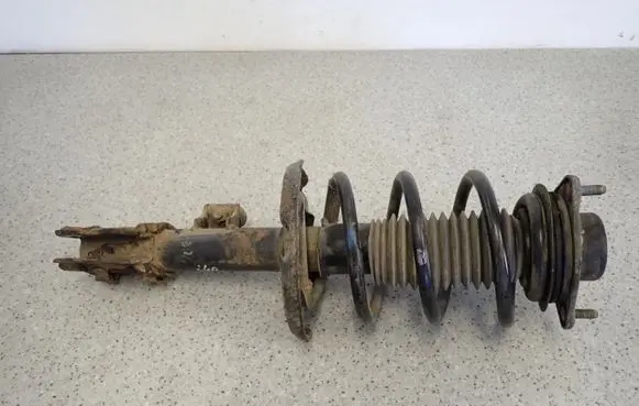 Hyundai i40 Front shock absorber with coil spring