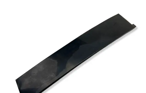 Chevrolet Captiva Front door trim (molding) 96624337