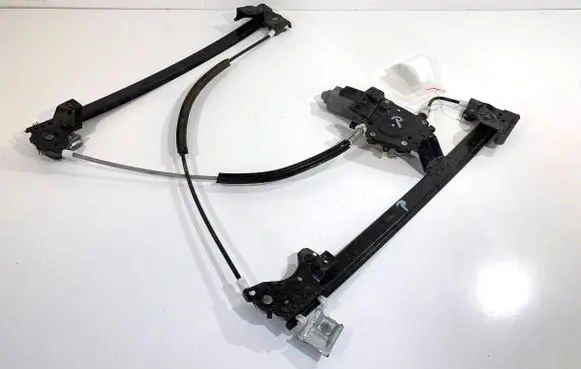 Land Rover Freelander Front door window regulator with motor
