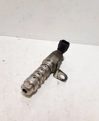 Nissan Qashqai Camshaft vanos timing valve 1U559