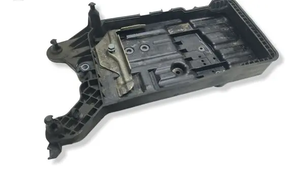 Volkswagen Tiguan Allspace Battery tray 5QF915331C