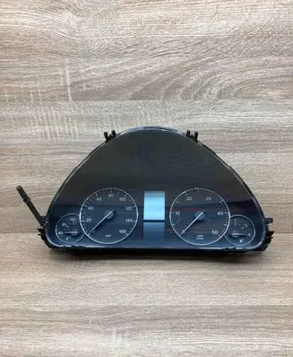 Mercedes-Benz C W203 Speedometer (instrument cluster) A2035405047 110080266