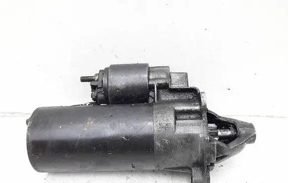 Audi A4 S4 B5 8D Starter motor 1005821476