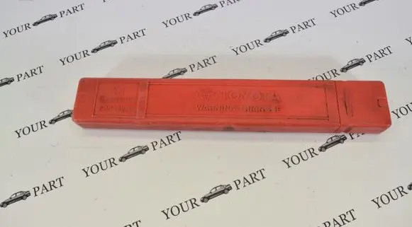 Lexus GS 300 350 430 450H Emergency warning sign E1327R030015