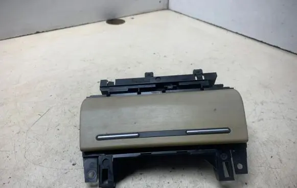 Audi A4 S4 B6 8E 8H Car ashtray 8E0857951F