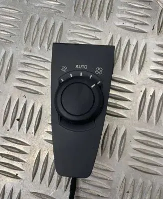 Citroen C4 I Picasso Climate control unit 9659796877 A53000600