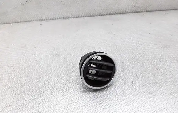 Mazda 6 Dashboard side air vent grill/cover trim