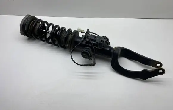 BMW 5 F10 F11 Front shock absorber with coil spring 6796858 6796858-02 10541310