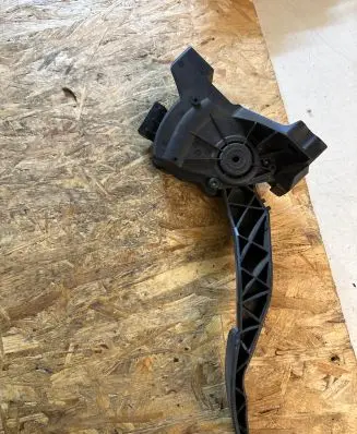 Smart ForFour I Accelerator throttle pedal A4543000304