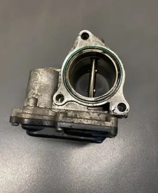 Renault Megane III Throttle valve 8200754913