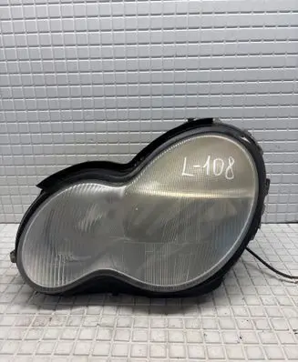 Mercedes-Benz C AMG W203 Headlight/headlamp 0301166201 A2038200161
