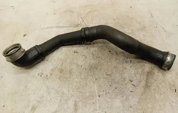 Seat Alhambra (Mk1) Intercooler hose/pipe 7M3145957C XM216F074AD