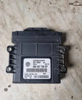 Skoda Octavia Mk2 (1Z) Gearbox control unit/module 09G927750DP H35S0647