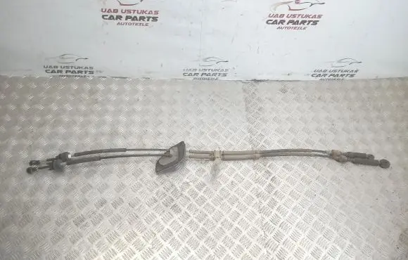 Gear shift cable linkage
