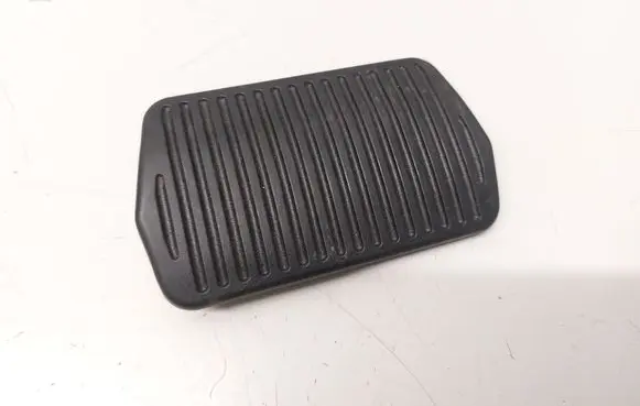Ford Focus Brake pedal 3M512457EB