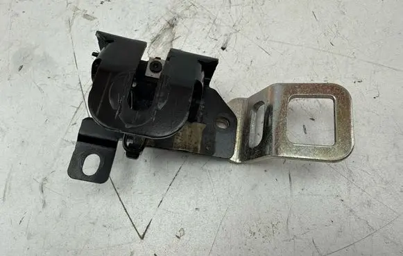 Mercedes-Benz C W205 Seat back rest lock catch A2058100211