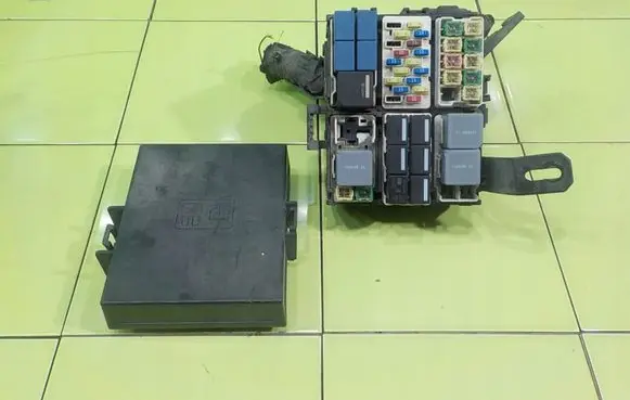 Ford Ecosport Fuse box set FN1T14K012JADT 17AB75
