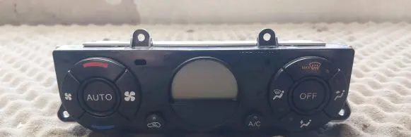 Ford Mondeo Mk III Climate control unit 2S7H18C612AB
