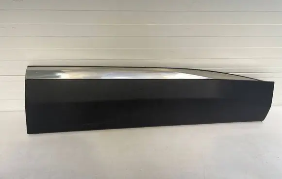 Peugeot 3008 II Front door trim (molding) 9811404077
