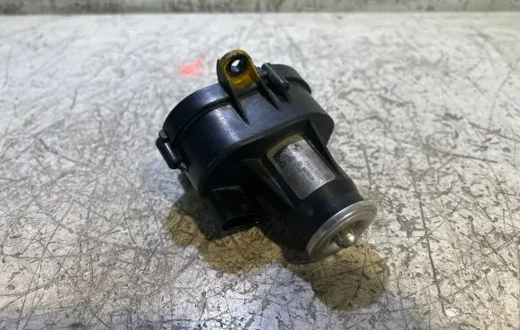 BMW 3 F30 F35 F31 Intake manifold valve actuator/motor 8575534 10213510 0280751005