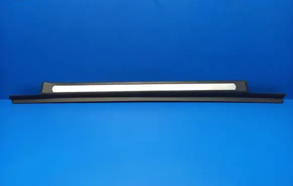 Mercedes-Benz C W203 Side skirt front trim A2036802835