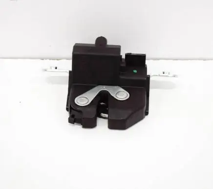 Opel Astra K Tailgate/trunk/boot lock/catch/latch