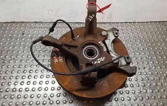 Renault Logan II Front wheel hub spindle knuckle S25056975 400151018R
