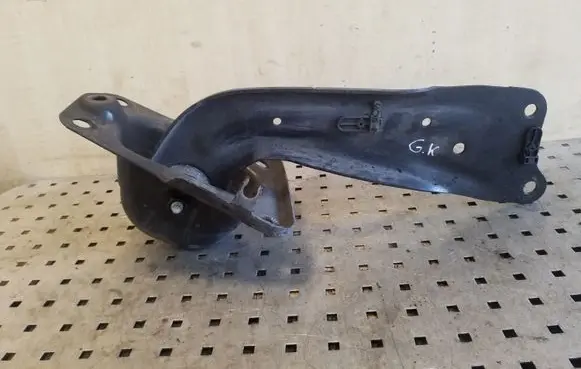 Volkswagen PASSAT B8 Rear upper control arm/wishbone 5Q0505225C