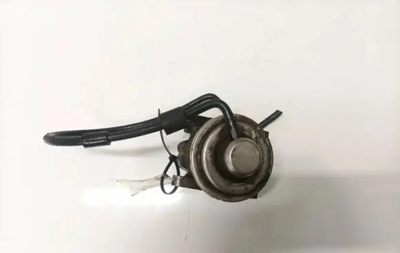 Volkswagen Golf V EGR valve 038129637D 038131501A