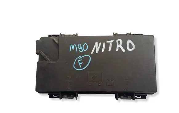 Dodge Nitro Fuse box set 04692235AJ K2545A0021 KAB0CC04G7