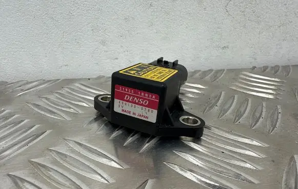 Nissan Qashqai Airbag deployment crash/impact sensor 319551BN0A 4991000780