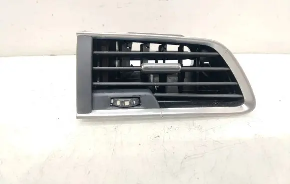 Dashboard side air vent grill/cover trim