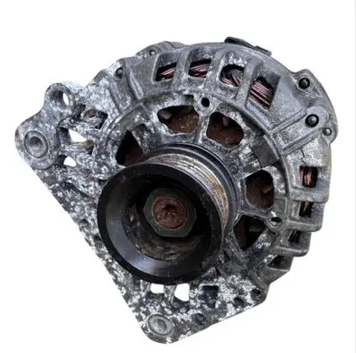 Audi A3 S3 8P Generator/alternator 037903025T