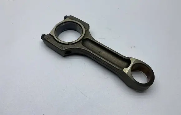 BMW 1 E81 E87 Connecting rod/conrod 